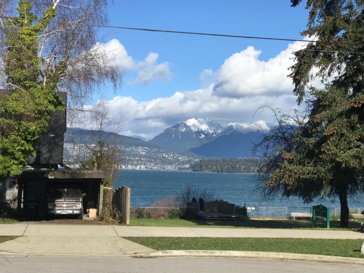 Heart Of Kitsilano Area,5 Mins Walk To Kits Beach,No Share With Other People Stay Vancouver Esterno foto